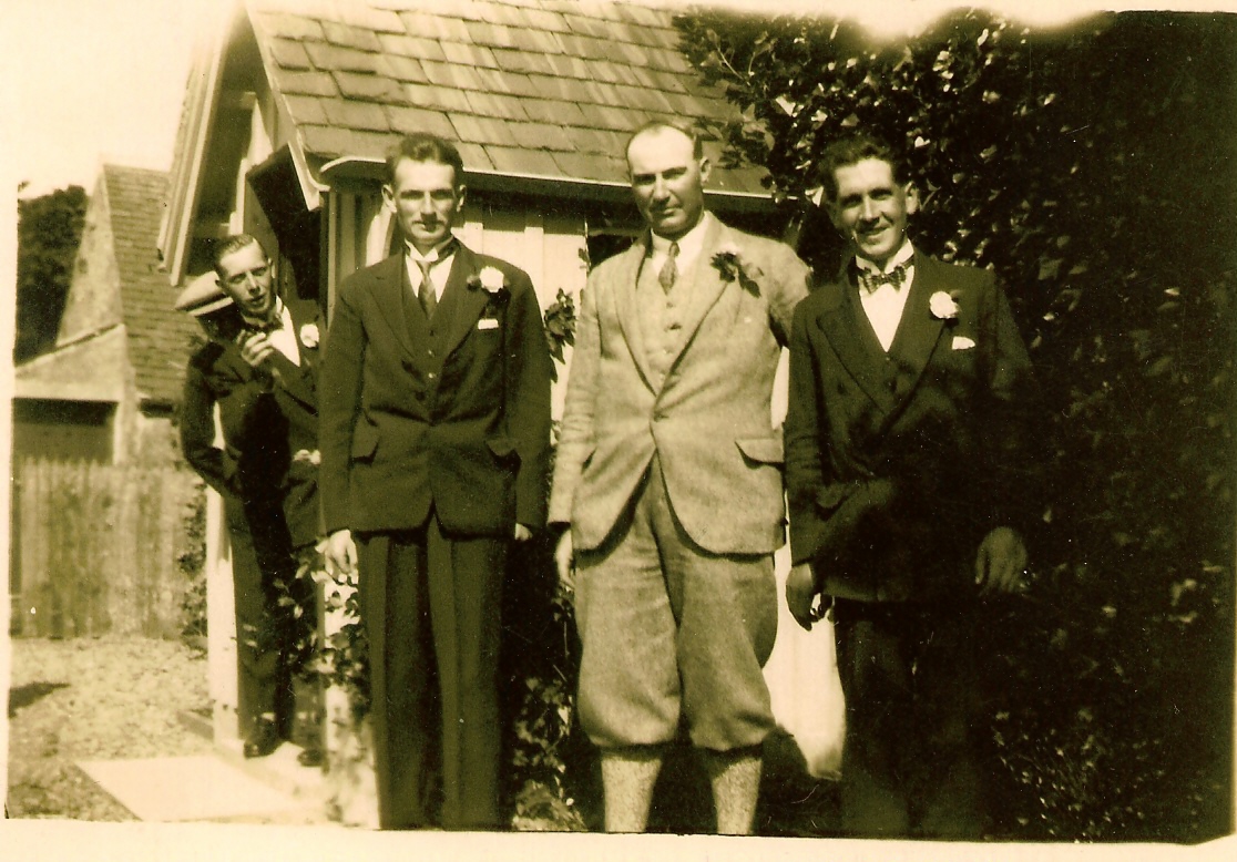Photo of photos/Charles McLennan & Kenneth Gillanders McLennan portrait